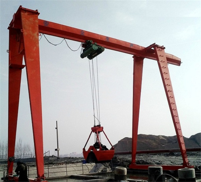 抓斗電動(dòng)葫蘆門(mén)式起重機(jī) 抓斗電動(dòng)葫蘆門(mén)式起重機(jī)