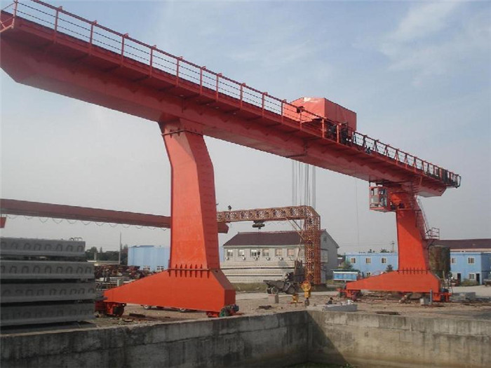 神雕起重機(jī) 神雕起重機(jī)
