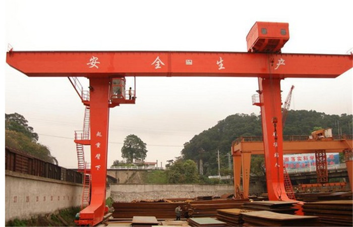神雕起重機(jī) 神雕起重機(jī)