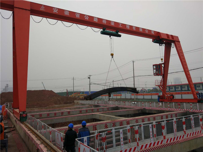 電動(dòng)葫蘆門(mén)式起重機(jī) 電動(dòng)葫蘆門(mén)式起重機(jī)