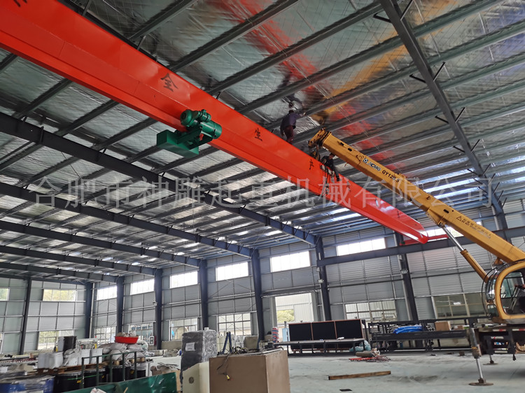 LDA型電動(dòng)單梁起重機(jī) LDA型電動(dòng)單梁起重機(jī)