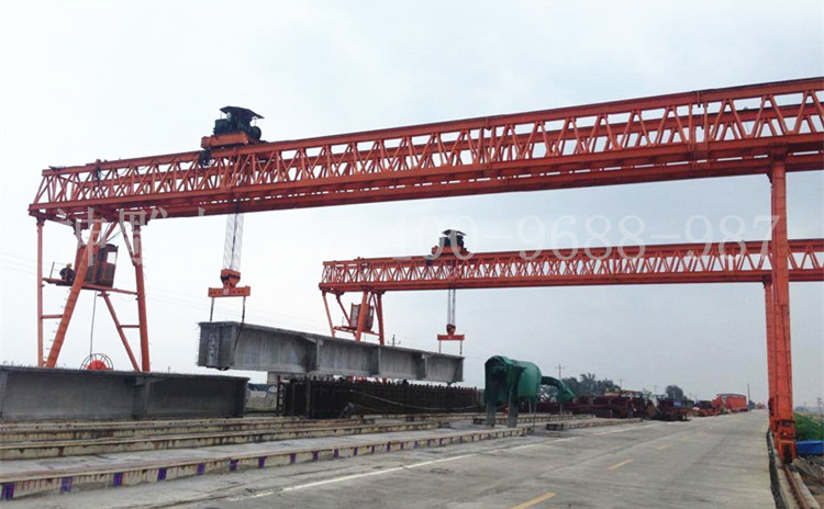 雙主梁花架門式起重機(jī) 雙主梁花架門式起重機(jī)
