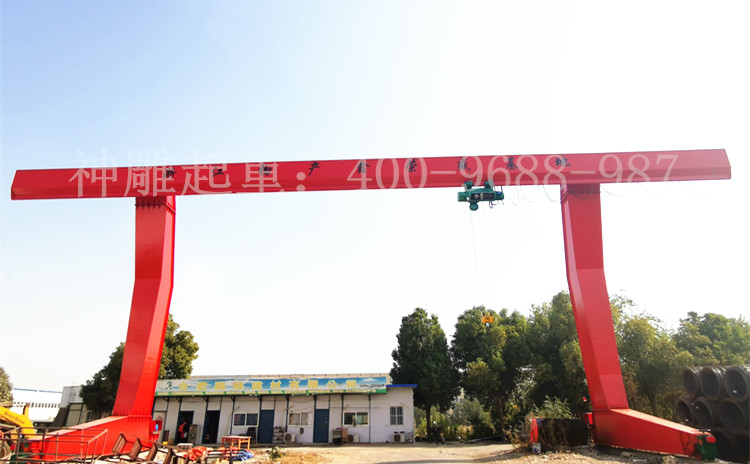 L型門式起重機(jī) L型門式起重機(jī)