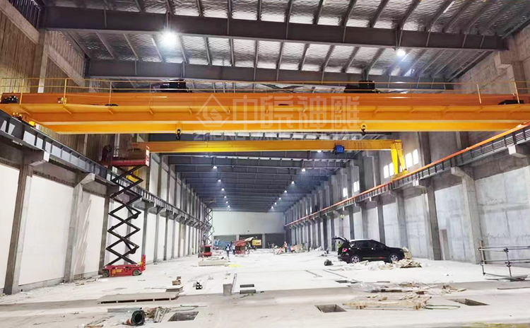 神雕雙梁雙小車行車起重機 神雕雙梁雙小車行車起重機