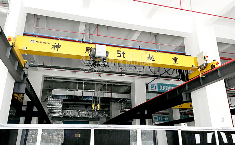 南京行車起重機(jī)設(shè)備案例實(shí)拍 南京行車起重機(jī)設(shè)備案例實(shí)拍
